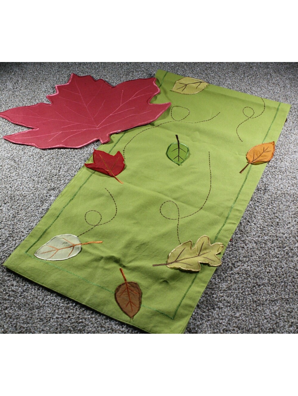 Fall Table Runner and Leaf Placemat